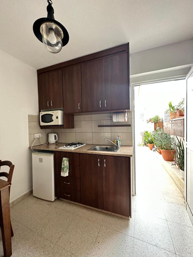 Estia Vasilis Manoli Apartman Ajía Nápa Kültér fotó