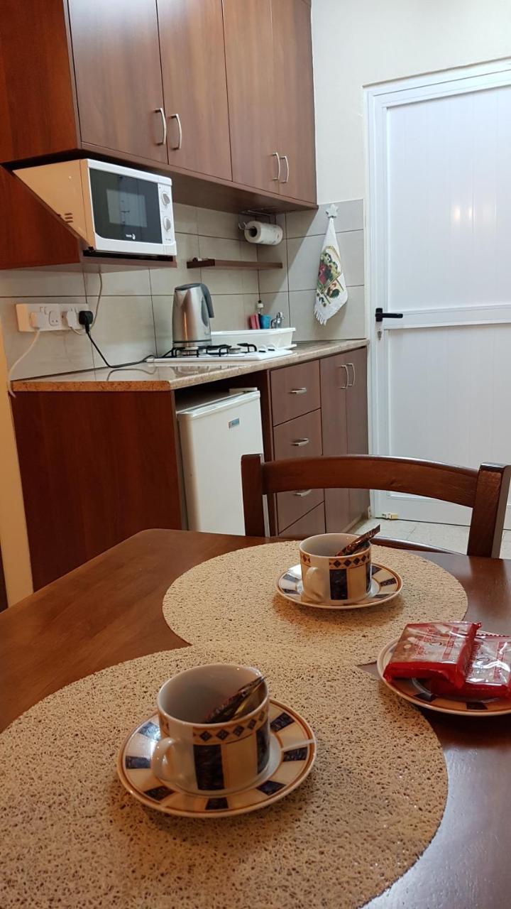 Estia Vasilis Manoli Apartman Ajía Nápa Kültér fotó